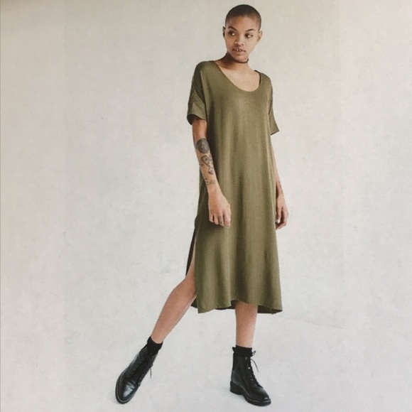 NWT Urban Outfitters Silence + Noise Large Olive Drapey Woven Midi Tee Dress - Picture 5 of 8